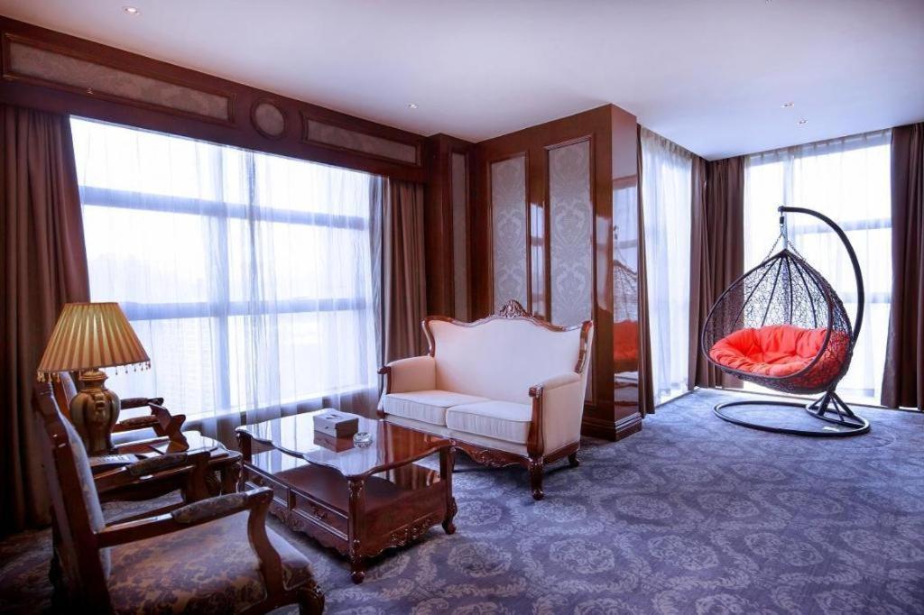 Chongqing Huachen International Hotel Ngoại thất bức ảnh